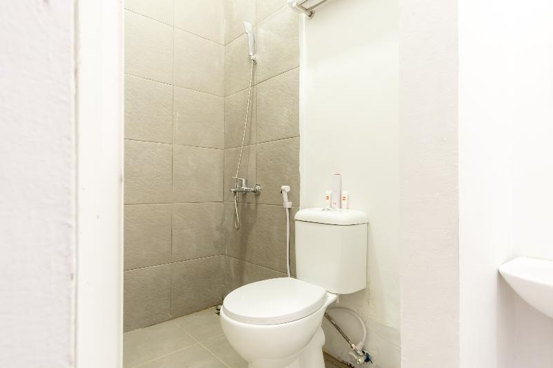 Oyo 835 Metropolitan Home Stay Medan Bagian luar foto