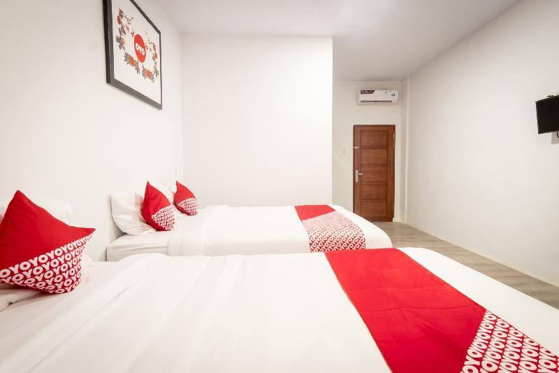 Oyo 835 Metropolitan Home Stay Medan Bagian luar foto